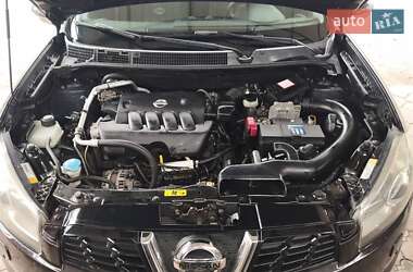 Внедорожник / Кроссовер Nissan Qashqai 2011 в 