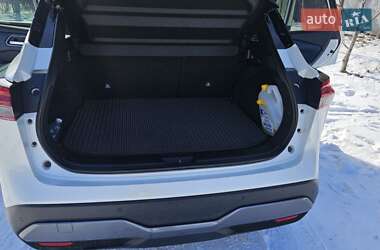 Позашляховик / Кросовер Nissan Qashqai 2023 в 