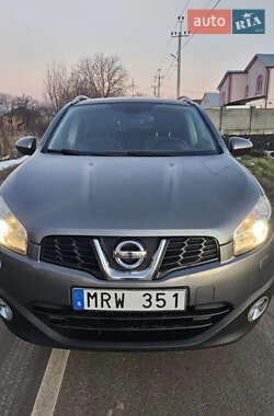 Позашляховик / Кросовер Nissan Qashqai 2012 в Рівному