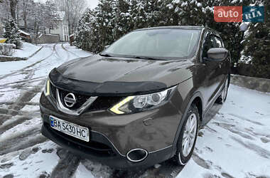 Внедорожник / Кроссовер Nissan Qashqai 2015 в Кропивницком