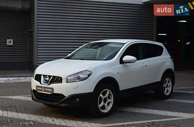 Внедорожник / Кроссовер Nissan Qashqai 2011 в 