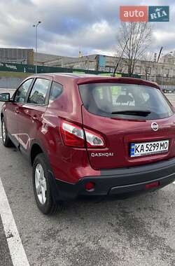 Позашляховик / Кросовер Nissan Qashqai 2012 в Києві