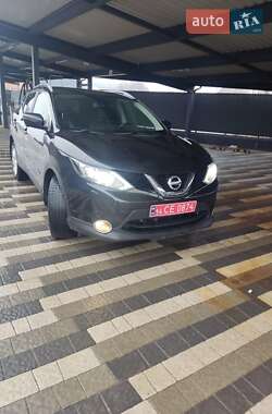 Внедорожник / Кроссовер Nissan Qashqai 2015 в Львове