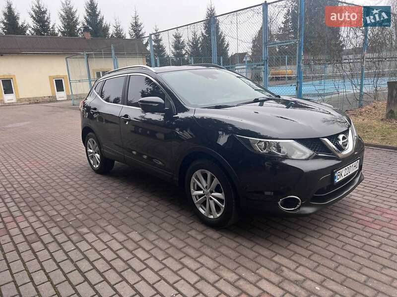 Позашляховик / Кросовер Nissan Qashqai 2014 в Рокитному