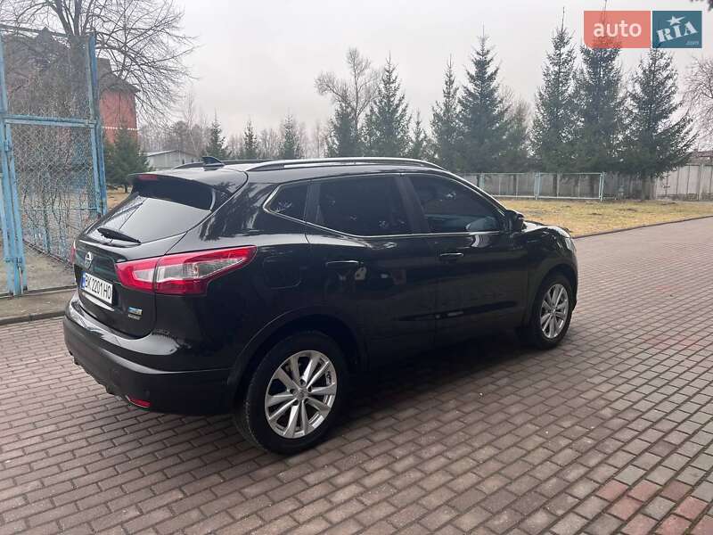 Позашляховик / Кросовер Nissan Qashqai 2014 в Рокитному