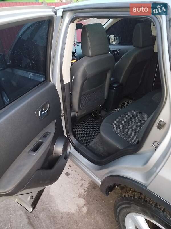 Внедорожник / Кроссовер Nissan Qashqai 2007 в Городне