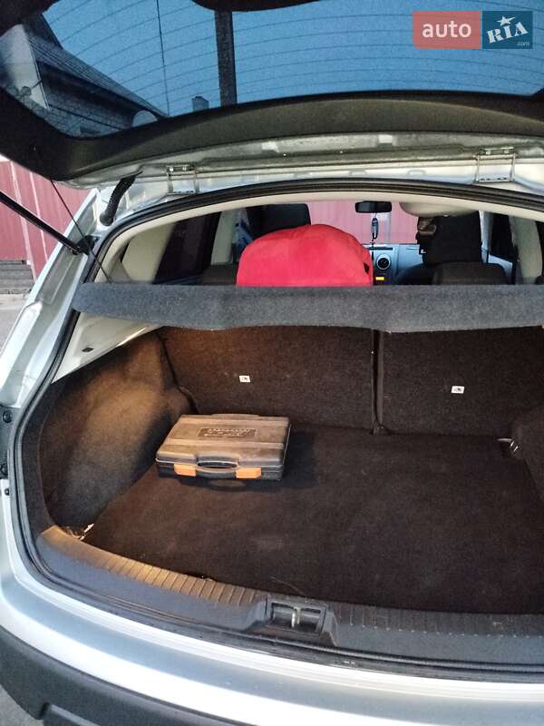 Внедорожник / Кроссовер Nissan Qashqai 2007 в Городне