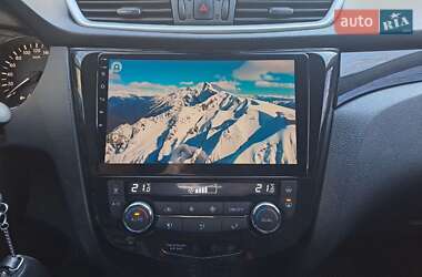 Внедорожник / Кроссовер Nissan Qashqai 2014 в 