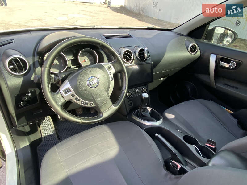 Внедорожник / Кроссовер Nissan Qashqai 2009 в Львове