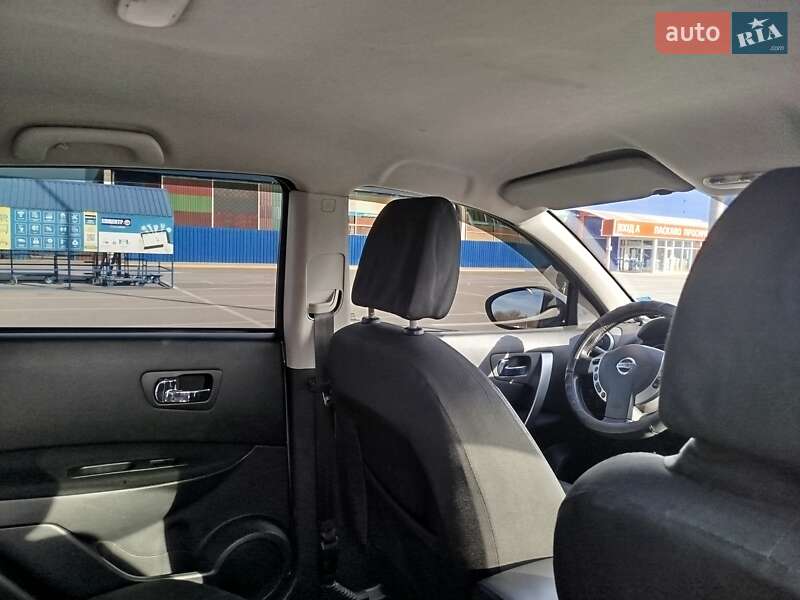 Внедорожник / Кроссовер Nissan Qashqai 2010 в Каменец-Подольском