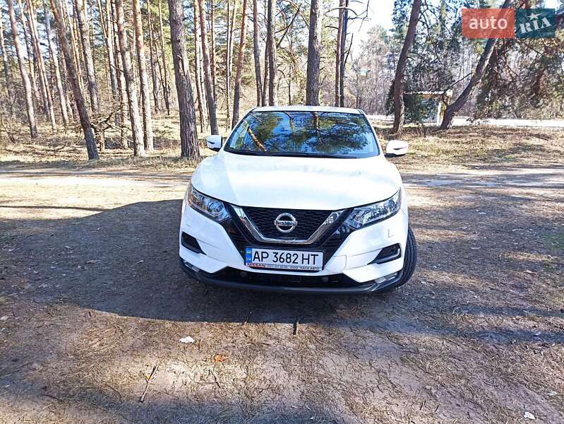 Внедорожник / Кроссовер Nissan Qashqai 2020 в Обухове