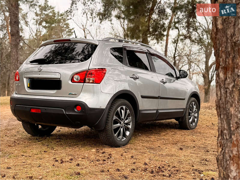 Внедорожник / Кроссовер Nissan Qashqai 2008 в Черкассах