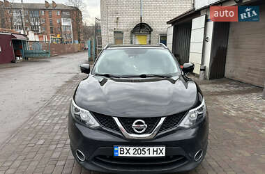 Внедорожник / Кроссовер Nissan Qashqai 2015 в 