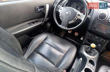 Позашляховик / Кросовер Nissan Qashqai 2013 в 