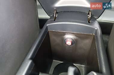 Позашляховик / Кросовер Nissan Qashqai 2013 в 