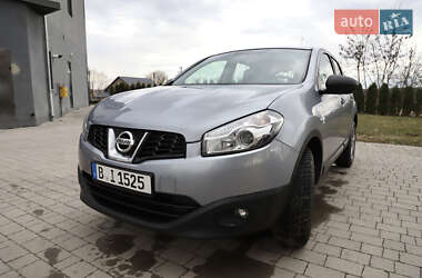 Позашляховик / Кросовер Nissan Qashqai 2011 в 