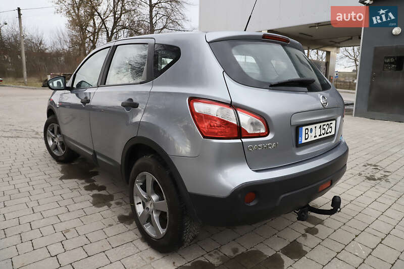 Внедорожник / Кроссовер Nissan Qashqai 2011 в Бучаче