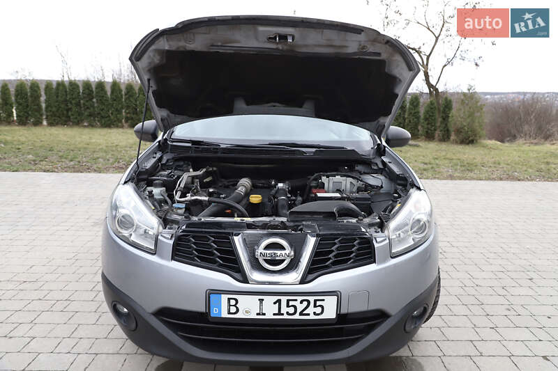 Внедорожник / Кроссовер Nissan Qashqai 2011 в Бучаче