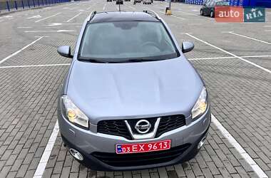 Позашляховик / Кросовер Nissan Qashqai 2011 в Нововолинську