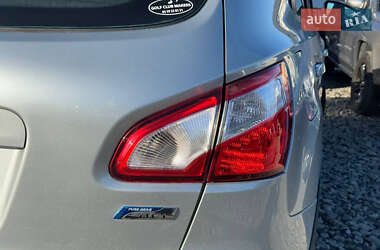 Внедорожник / Кроссовер Nissan Qashqai 2011 в 