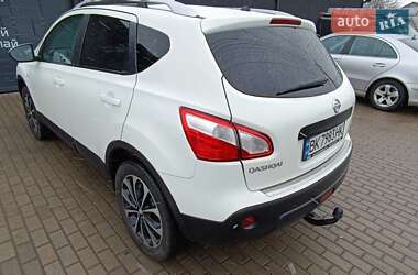 Позашляховик / Кросовер Nissan Qashqai 2011 в Радивиліві