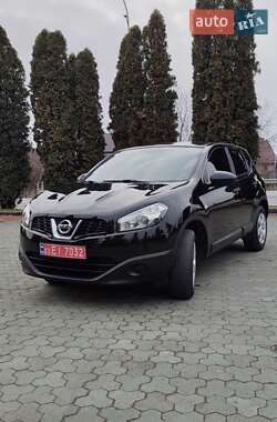 Позашляховик / Кросовер Nissan Qashqai 2010 в Дубні