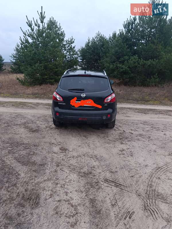 Внедорожник / Кроссовер Nissan Qashqai 2012 в Вараше фото 3 Внедорожник / Кроссовер Nissan Qashqai 2012 в Вараше
