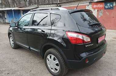 Внедорожник / Кроссовер Nissan Qashqai 2012 в Чернигове