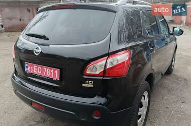 Внедорожник / Кроссовер Nissan Qashqai 2012 в Чернигове