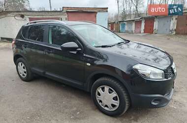 Позашляховик / Кросовер Nissan Qashqai 2012 в Чернігові