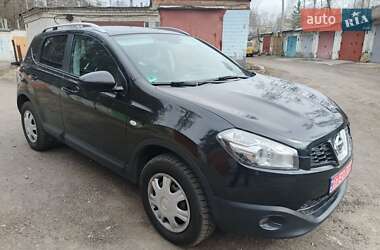 Внедорожник / Кроссовер Nissan Qashqai 2012 в Чернигове