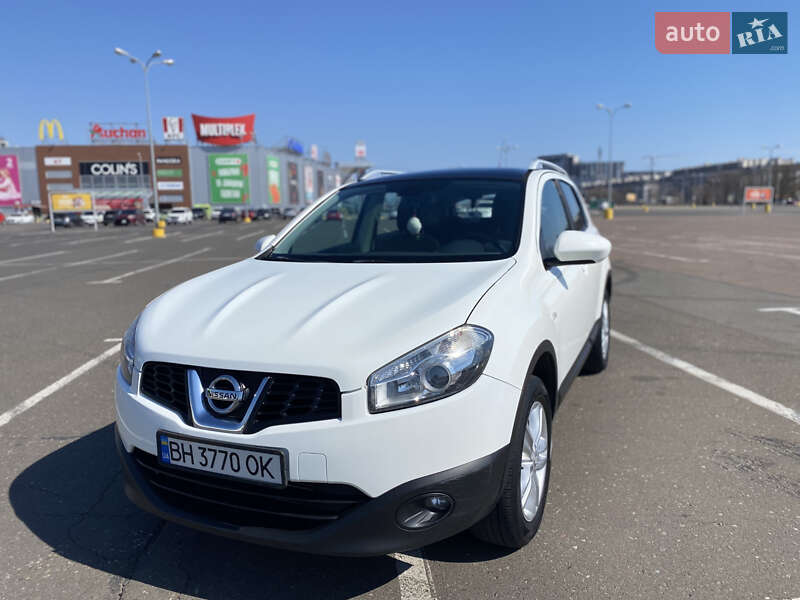 Позашляховик / Кросовер Nissan Qashqai 2011 в Одесі