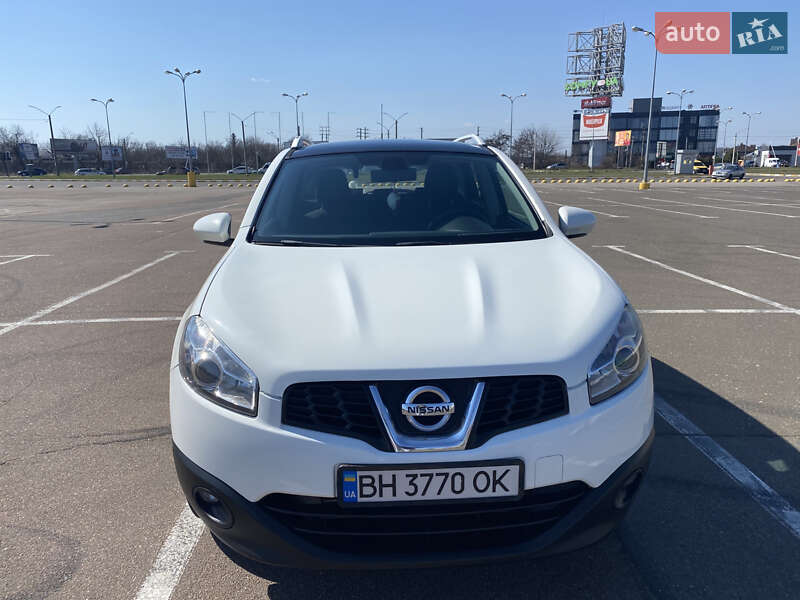 Позашляховик / Кросовер Nissan Qashqai 2011 в Одесі
