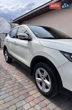 Внедорожник / Кроссовер Nissan Qashqai 2018 в 