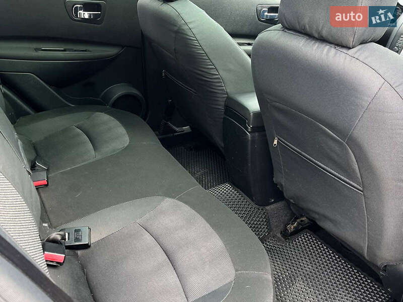 Позашляховик / Кросовер Nissan Qashqai 2012 в Львові
