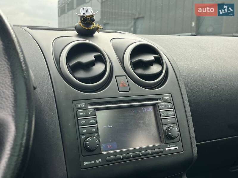 Позашляховик / Кросовер Nissan Qashqai 2012 в Львові