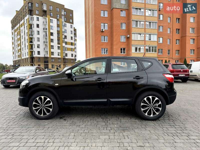Позашляховик / Кросовер Nissan Qashqai 2013 в Ковелі