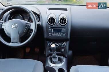 Внедорожник / Кроссовер Nissan Qashqai 2013 в 
