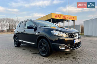 Внедорожник / Кроссовер Nissan Qashqai 2011 в 