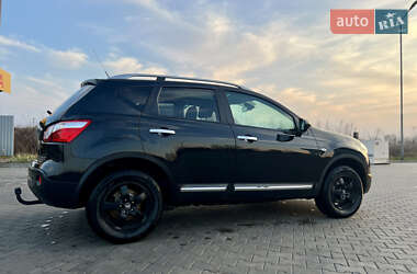 Внедорожник / Кроссовер Nissan Qashqai 2011 в 