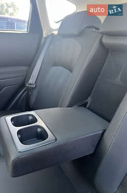 Внедорожник / Кроссовер Nissan Qashqai 2011 в 