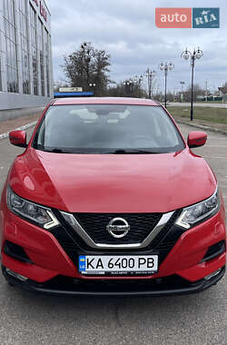 Позашляховик / Кросовер Nissan Qashqai 2021 в 