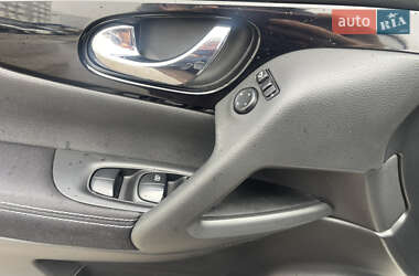 Внедорожник / Кроссовер Nissan Qashqai 2017 в 