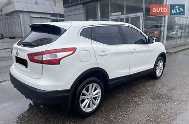 Внедорожник / Кроссовер Nissan Qashqai 2017 в 
