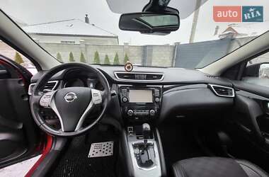 Позашляховик / Кросовер Nissan Qashqai 2015 в 