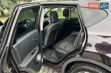 Позашляховик / Кросовер Nissan Qashqai 2011 в 