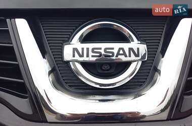 Позашляховик / Кросовер Nissan Qashqai 2013 в 