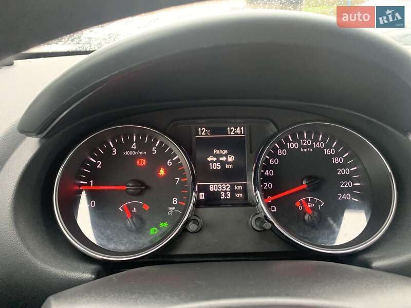 Позашляховик / Кросовер Nissan Qashqai 2010 в Івано-Франківську