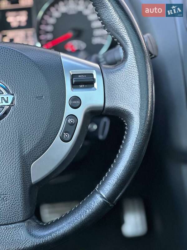 Внедорожник / Кроссовер Nissan Qashqai 2010 в Киеве