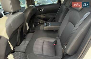 Внедорожник / Кроссовер Nissan Qashqai 2012 в 